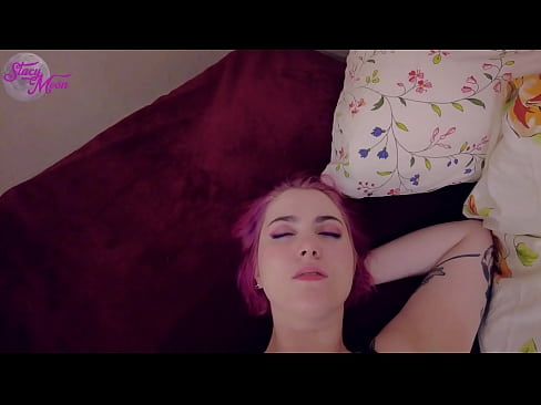 ❤️ Залхуу ангийн охин нь түүнтэй хамт OBG алгасахыг хүссэн тул бид бэлгэвчгүйгээр галзуулав Супер секс манайд ❌️